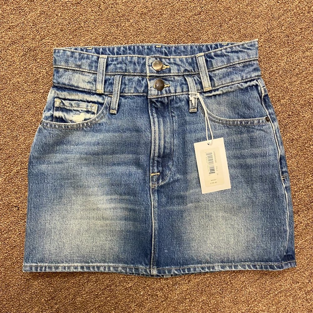 Le Mini Skirt Double Waist Band  NWT
